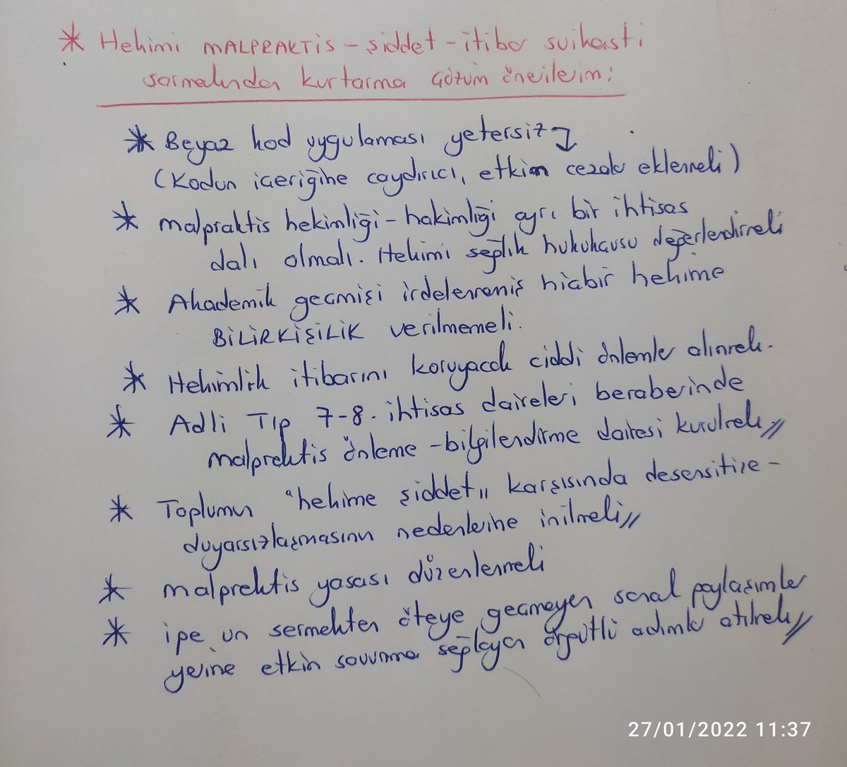 PolatErdovan's tweet photo. @drsevdasarikaya Hocam şu an sérotonin salınımını bozan hekimlere uygulanan itibar suikasti sanırım. Bazı adımlar atılmalı... İnsanlar hakları için şu an telefon başından ayrılmıyor. Ciddi hak kayıpları var. https://t.co/SC8I28kPhd