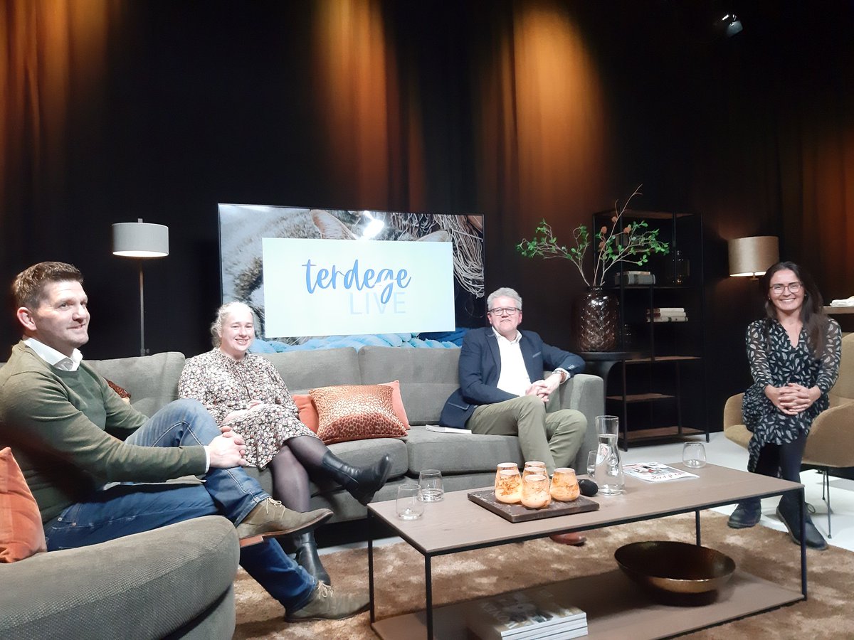 'k Mocht woensdagavond samen met <a href="/GisettevanDalen/">Gisette van Dalen</a> #TerdegeLive presenteren. Met als gasten <a href="/Aarten_thijs/">Thijs Aarten</a> en Anna Yilmaz. Na een carrière bij de <a href="/kon_marine/">Koninklijke Marine</a> runt Anna nu een taartenwinkel in #Amersfoort. Techniek: <a href="/klompcreative/">Paul Klomp</a>