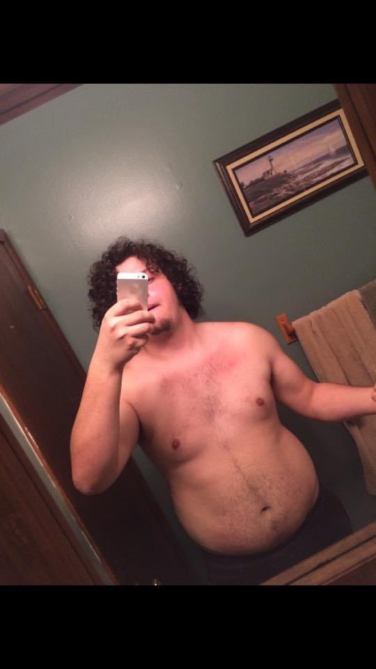 sam_guitarman's tweet photo. Too sexy for Facebook but 5 years difference guys go me 💪 https://t.co/ibHnHNwdBa