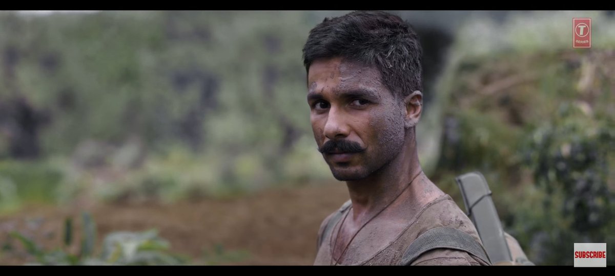 fables_of_film's tweet photo. I'm sorry but "Rangoon" didn't deserve to be as ignored and derided as it has been. https://t.co/btXH65jgZA