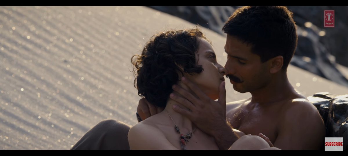 fables_of_film's tweet photo. I'm sorry but "Rangoon" didn't deserve to be as ignored and derided as it has been. https://t.co/btXH65jgZA