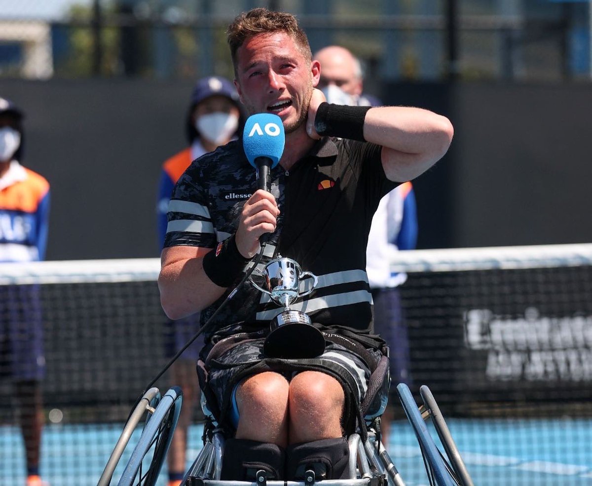 alfiehewett6's tweet photo. Absolutely gutted to have come so close once again. But I lost to the better man today, some outrageous tennis played there in the final set. Congrats @shingokunieda 

I shall try to come back stronger. Australia 2022 it’s been fun, see you next year 🇦🇺✌🏼 https://t.co/CCWDbDseIq