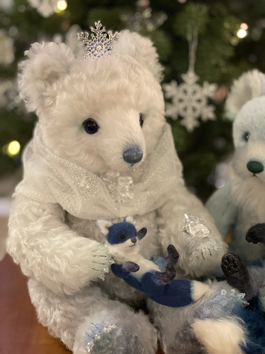 NaokoMarone's tweet photo. ❄️Snowwhite〜*・゜゚・*:.。..。.:*・・*:.。. .。.:*・゜゚・*〜Coolblue…な子達の集い💙
#冬の青 #冬の白
#snowwhite #coolblue
#bluegradation https://t.co/tExJ9bAjuA