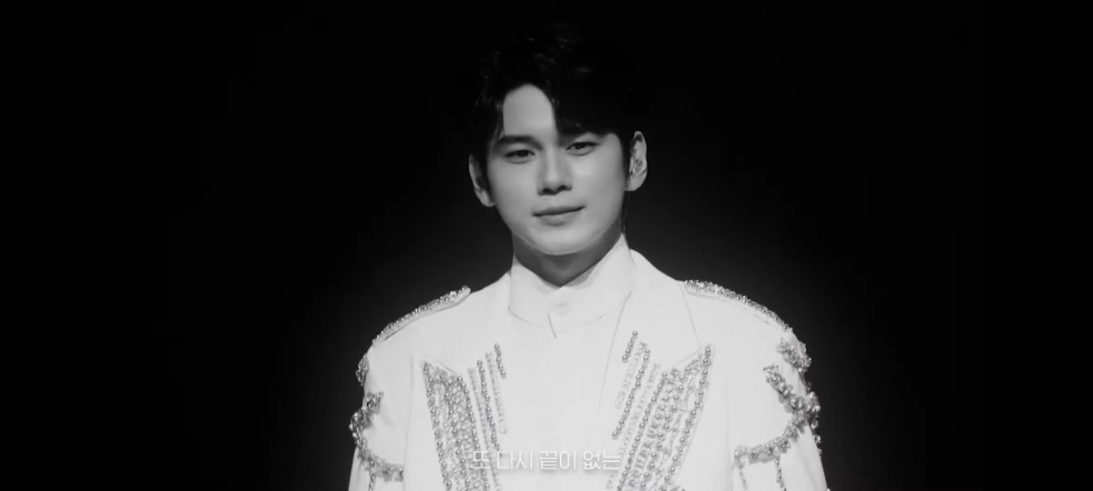 0hMy0ng's tweet photo. 아름다워 beautiful 
#옹성우 #OngSeongwu https://t.co/yK41FaG4CM