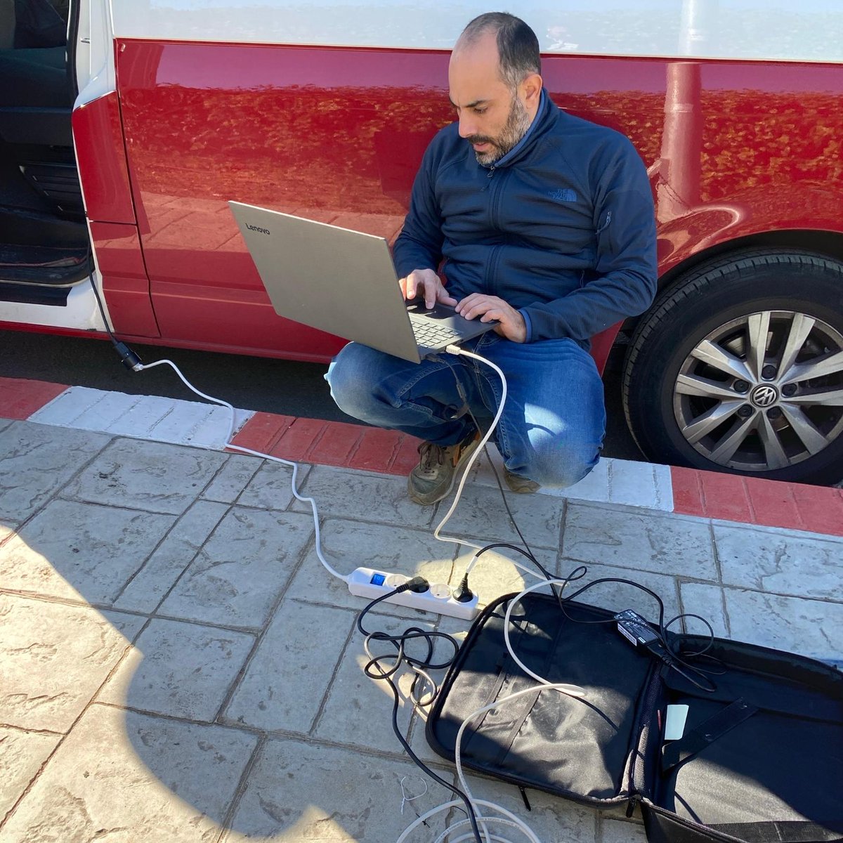 mrpcinformatica's tweet image. Cableado e Instalación de Cámaras de Seguridad en la Planta de Reciclado de #Casares
.
.
📍 bit.ly/2tx1bML
.
.
#GrupoMRmarbella #MRInformatica #Marbella #Informática #Technology 
#WiFi #RedesInalámbricas #CamarasdeSeguridad #Camaras #PlantadeReciclado