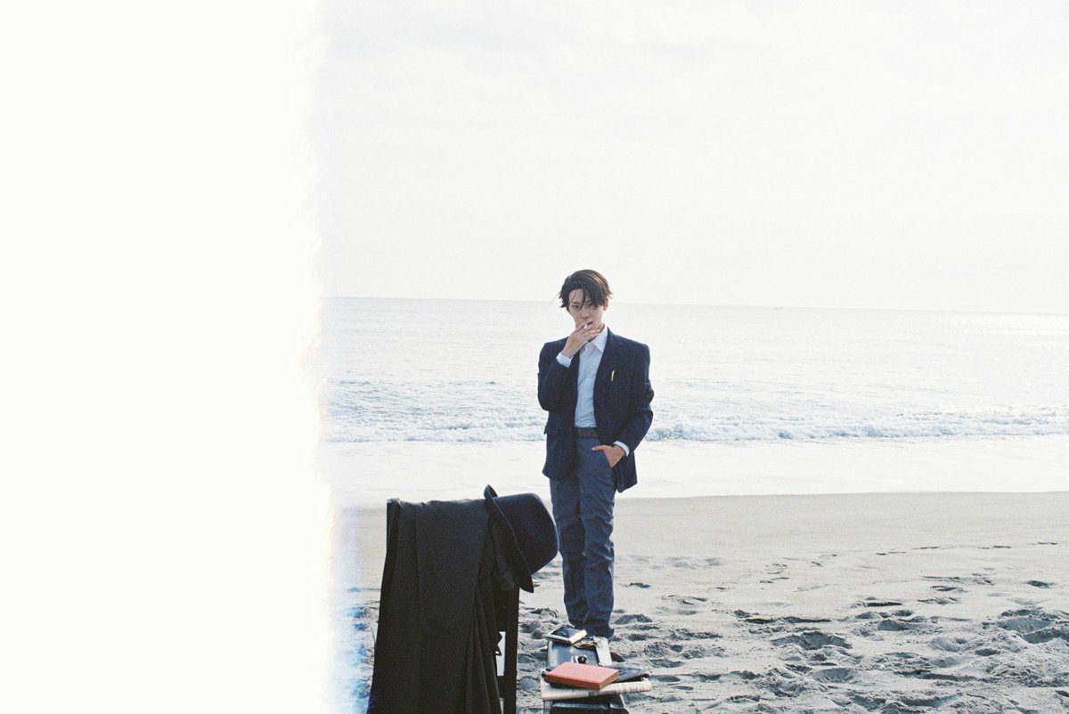 knought_jg's tweet photo. 真木克彦が生れた日

photo by @epetami  #cos_film
￣￣￣￣￣￣￣￣￣
cos | JokerGame #貌の無い男たち
真木克彦 https://t.co/NtfcX9fqGJ