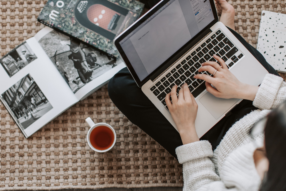 PRoto_pl's tweet photo. Sprawdźcie nowe oferty #pracawPR! Wśród nich:
🔍 Lensomai Communication szuka senior account executive / PR&marketing specialist
🔍 @Monday_PR szuka senior account executive
🔍 @ZFPRpl szuka specjalisty ds. projektów
Więcej ofert ⬇️
https://t.co/9EhLIEIaWk https://t.co/rzBPrhDOEf