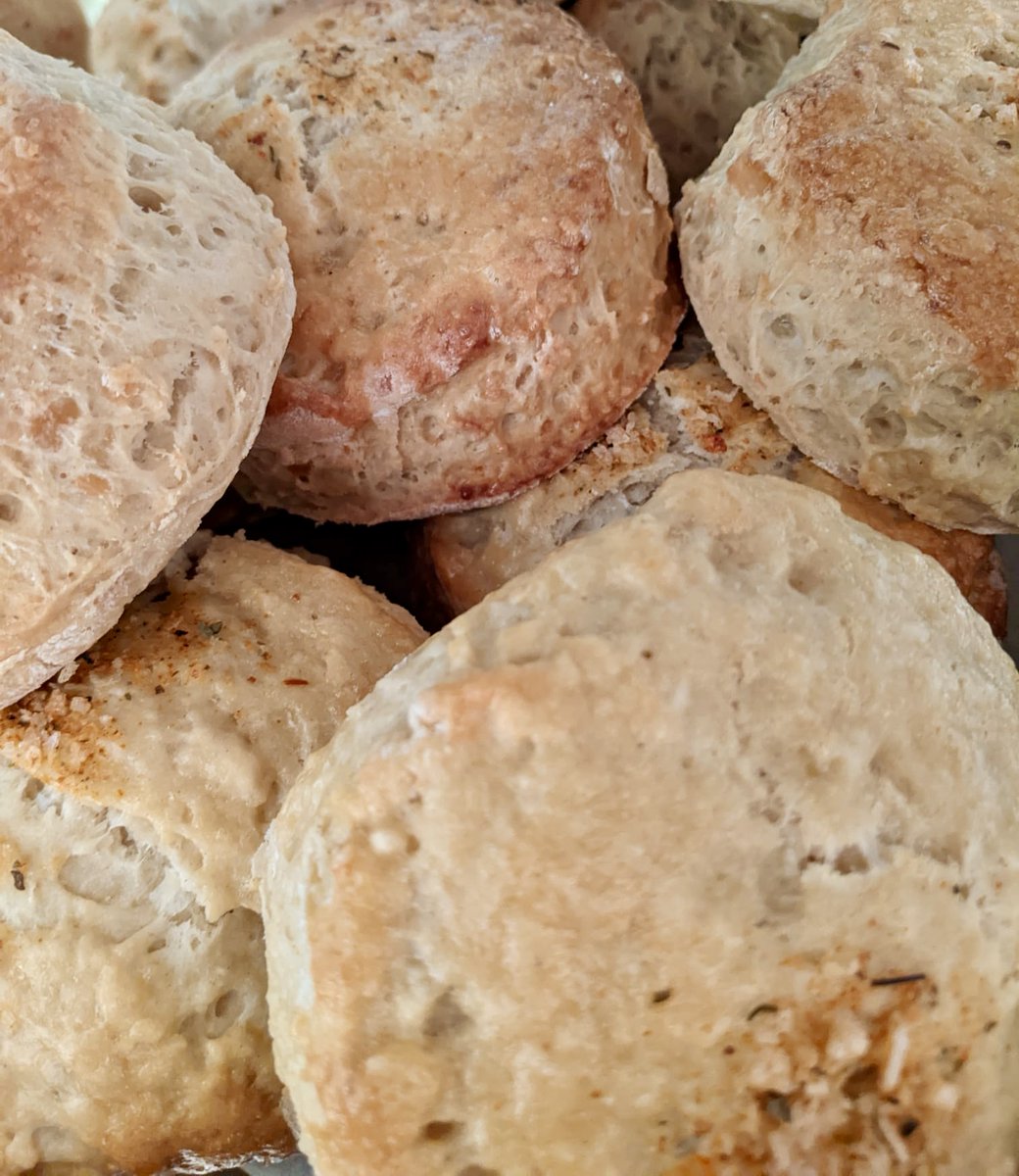 Louisiana style buttermilk biscuits fresh out of our oven 🙌 

We sandwich between these biscuits southern fried chicken 🐔, honey butter, Monterey Jack cheese and chipotle relish. It’s an absolute winner for lunch 🤤

We don’t do ordinary.  🐻