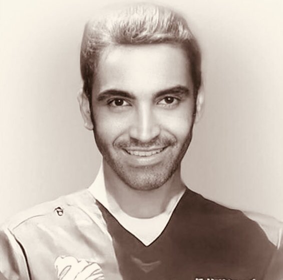 bohaimed3's tweet photo. اللهم ارحمه واغفرله وآنس وحشته ووسع قبره اللهم اجعل عيده في الجنة أجمل، اللهمّ اجعل قبره روضةً من رياض الجنّة، ولا تجعله حفرةً من حفر النّار. اللهم ارحمه رحمةً تسع السماوات والارض اللهم اجعل قبره في نور دائم لا ينقطع واجعله في جنتك آمنًا مطمئنًا يارب العالمين. https://t.co/pxHZ6lzc1M