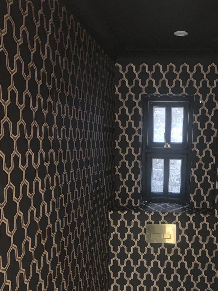 Hertsdecorator's tweet photo. Project #arkley - Cloakroom completed using Design ID wallpaper with Onyx Ceiling and Timber Surfaces for a unique look. https://t.co/rXIQpY177F