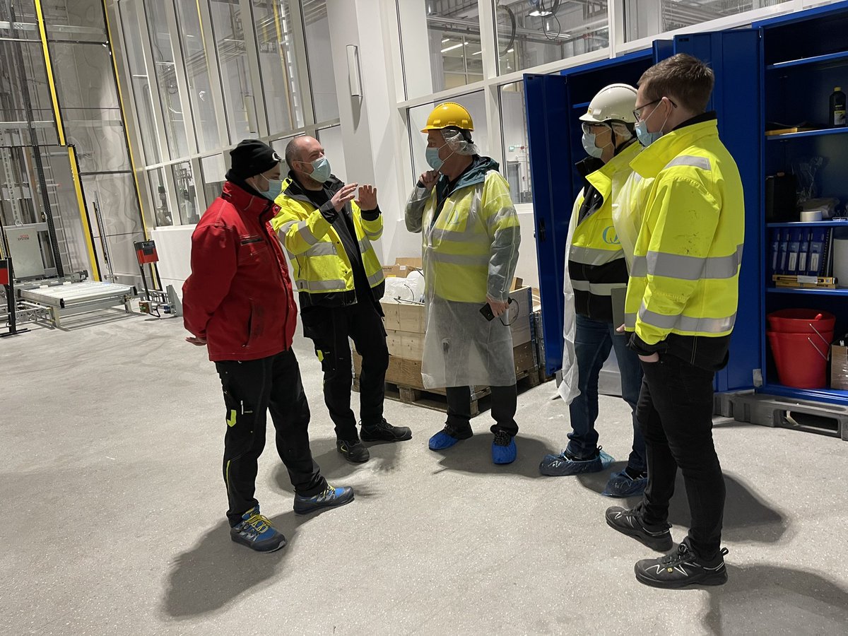 5s på Q Jæren. Nå rydder vi til start i ‘nye’ Q Jæren. Plutselig produserer vi Jærens beste Q-melk.