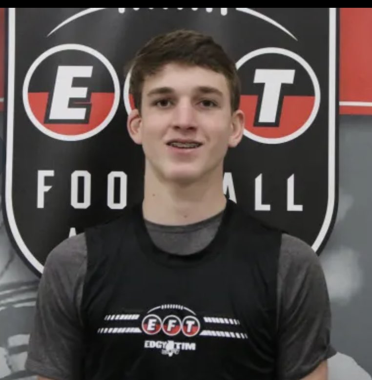 il_prep's tweet photo. @cjguminoQB 2025 was impressive at the @EDGYTIM showcase.   Colton’s accuracy &amp; footwork was flawless! NDSU coach in attendance had great things to say &amp; was impressed as well.  Colton has @NDFootball and @oregonfootball visits scheduled this spring! QB to watch this fall! https://t.co/oAHt92Gcd7