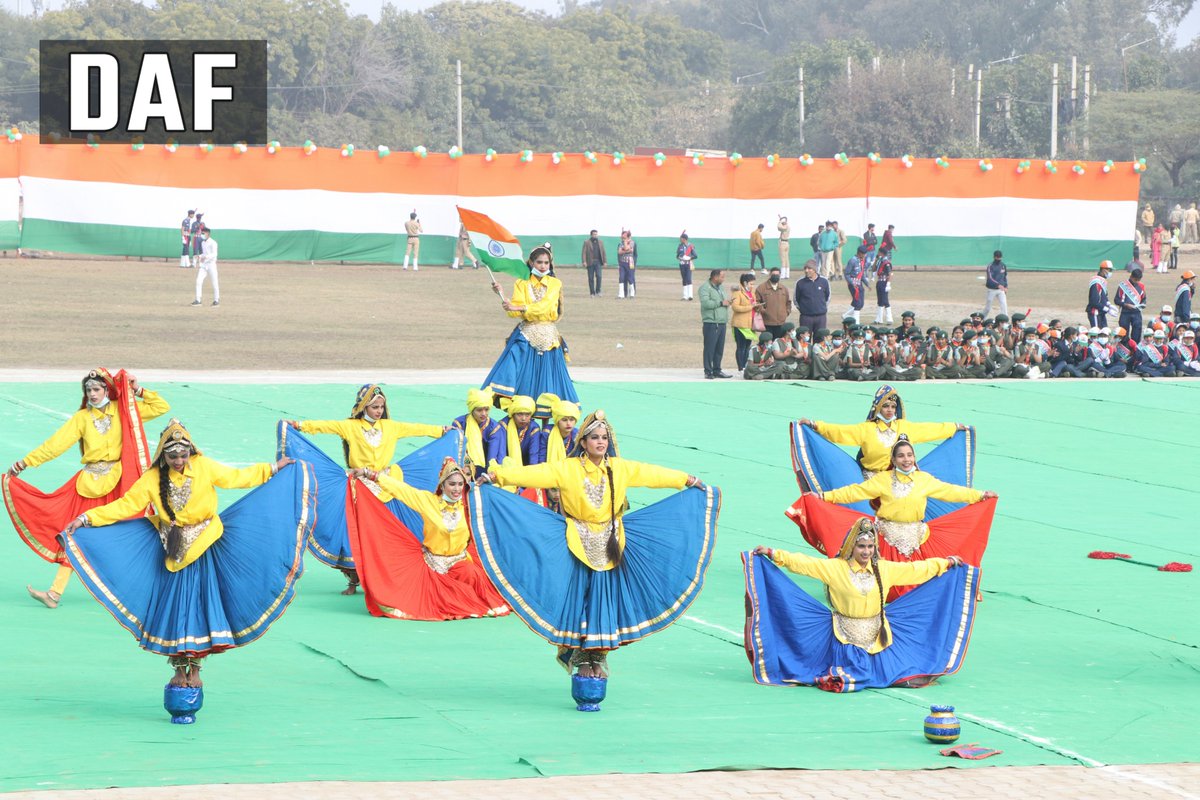 DC_Faridabad's tweet photo. #Information | Some glimpses of cultural program and display of tableaux by various departments in the district level #RepublicDay celebrations last day. (1/3)
#RepublicDayWeek #Faridabad #Haryana https://t.co/iePN7MA9dl