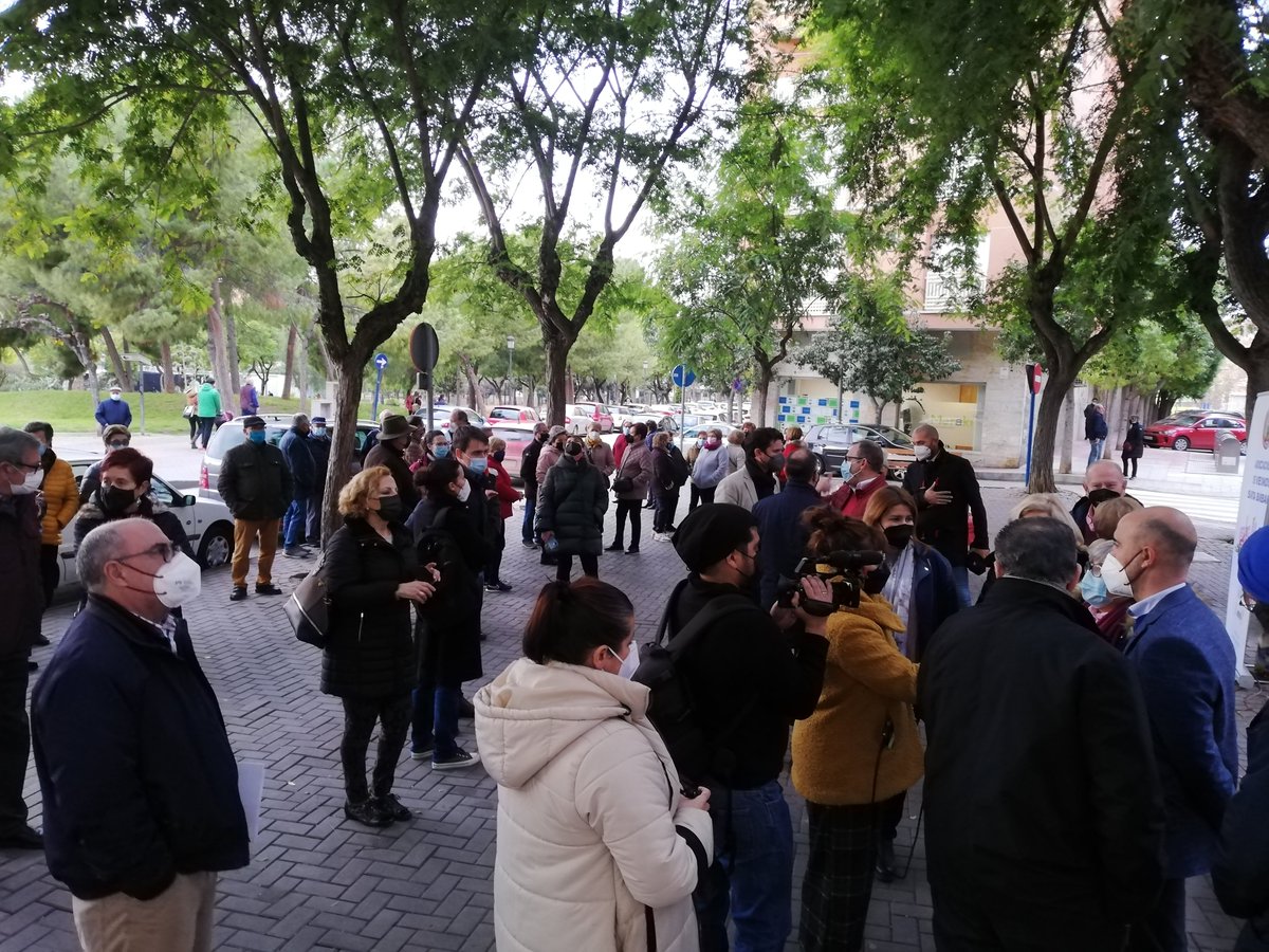 DecideMolina's tweet photo. 🙋♀️La ciudadanía de Molina volvió a ser protagonista en la construcción de su ciudad con los #PresupuestosParticipativos. En esta ocasión, el Barrio de #SantaBárbara embellece sus calles con una obra de Juan M. Puche 🎨
@NortesSoledad @CantEliseo, @AytMolinaSegura, #Interbarrios https://t.co/3Mb4om851b