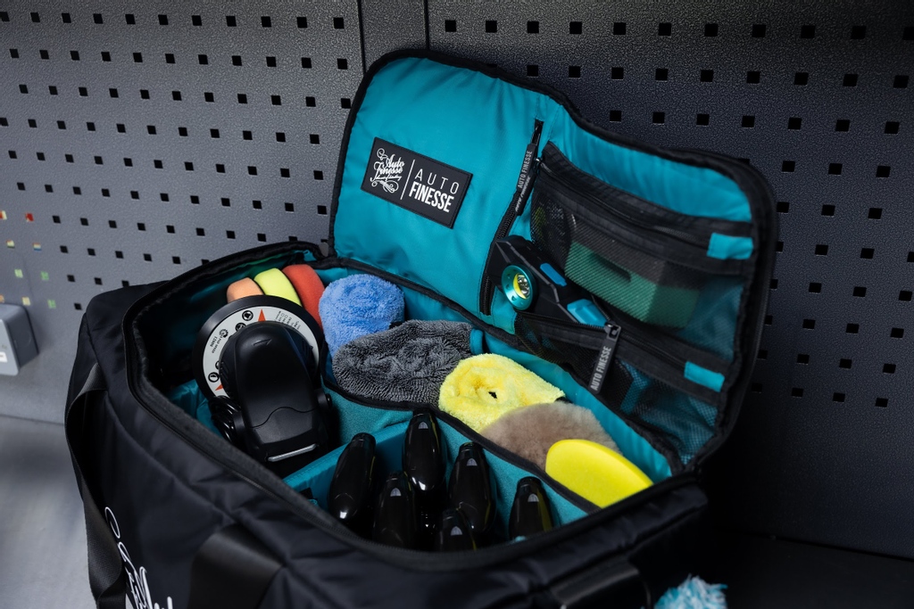 AutoFinesse's tweet photo. The ultimate detailers bag
https://t.co/wZ0ztKUANF
#autofinesse #theartofdetailing #detailersfuel
#slammed #loweredlifestyle #stanced #stance #loweredlife https://t.co/2IOUKfACZW