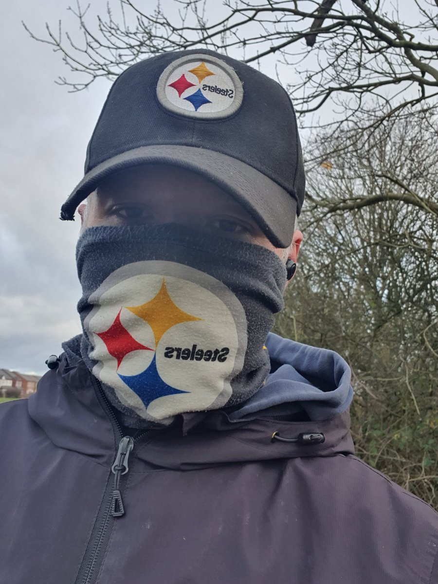 BritsburghOwen's tweet photo. Good morning from #Britsburgh always proud always represent #Steelers always proud of #SteelerNation my family https://t.co/MgZ1KNFQqW