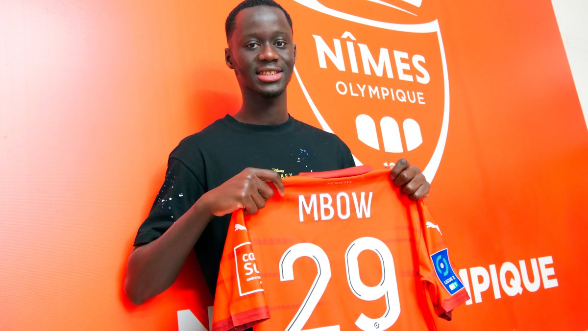 nimesolympique's tweet image. Le Nîmes Olympique est fier et heureux de vous annoncer le prêt jusqu'à la fin de la saison de Moustapha Mbow par le @StadeDeReims. 

🎂 08/03/2000
🎯 Défenseur central
🦶 Droitier
↕ 1m92
🪶 82kg
👚 Numéro 29

Bienvenue Moustapha !

#Crocodeal