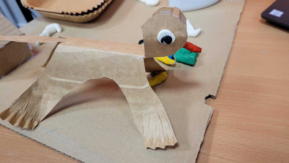 We had our 2nd prototyping session yesterday, where the students presented their works to mentors and challenge experts. We had fun and the students have done amazing job! 🤩🤗 Here's a little peak of the session. 🤓

#CBChangeMakers
<a href="/CentralBaltic/">Central Baltic</a>