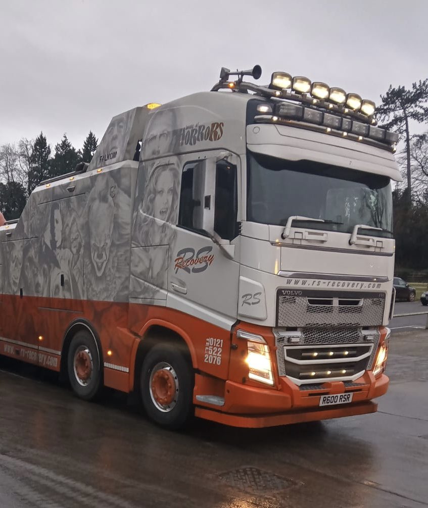 Off work today and missed the action 🙄 The mighty Volvo FH of <a href="/RS_Recovery/">RS Recovery</a> on a pick up. <a href="/VolvoTrucksUK/">Volvo Trucks UK</a>