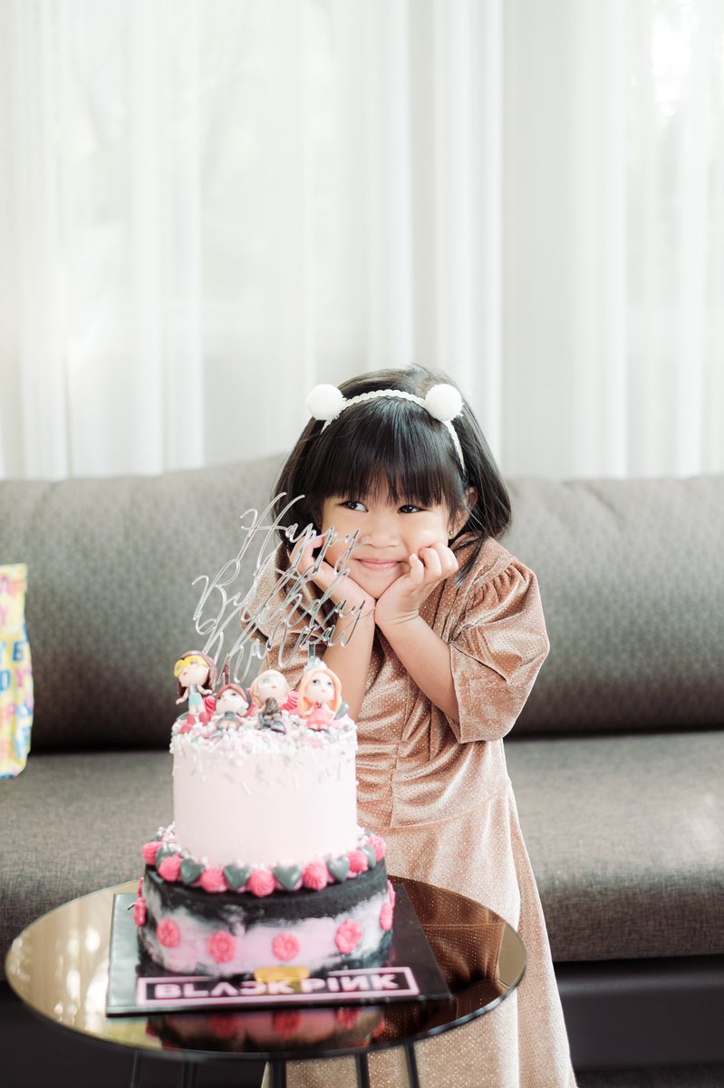 Nina Zatulini tweet media