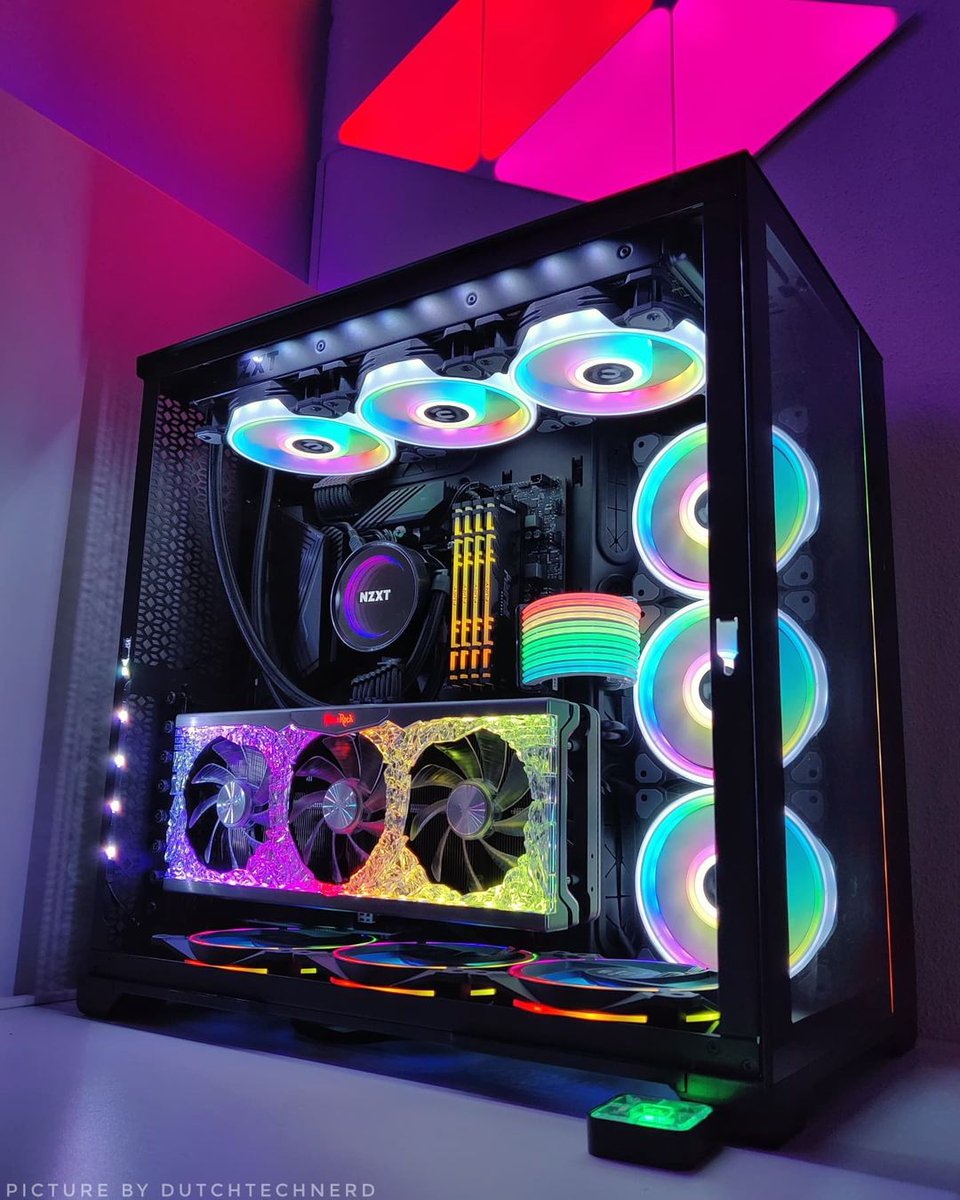 HighFlow_nl's tweet photo. Putting those bright Thermaltake Riing fans on the Kraken AIO was a great choice! 😍 What do you think of this build?
Get the featured parts in our store!
👉 https://t.co/Wpu5VIFPcy
Credits: @Dutchtechnerd
#watercooledpc #pcporn #rgbgaming #gamingcomputer #ultimategamingpc https://t.co/hHUXBXEdBS