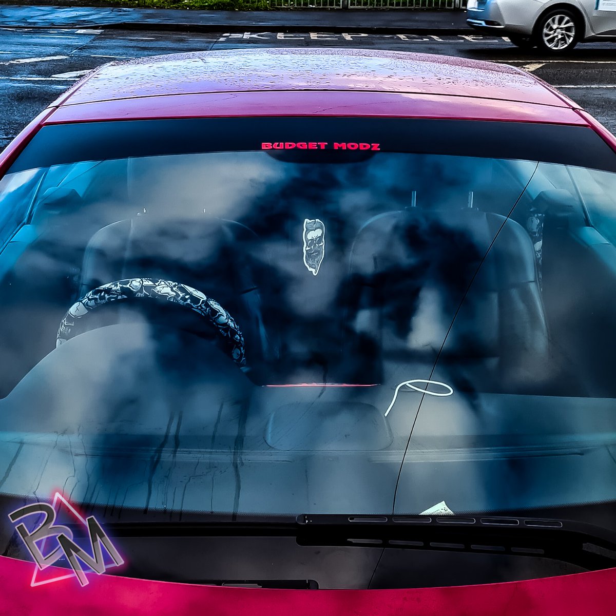 ModzBudget21's tweet photo. What do guys think of the new sun strip 

#sunstrip #modifieduk #modifiedcars https://t.co/XAnoyCOGja