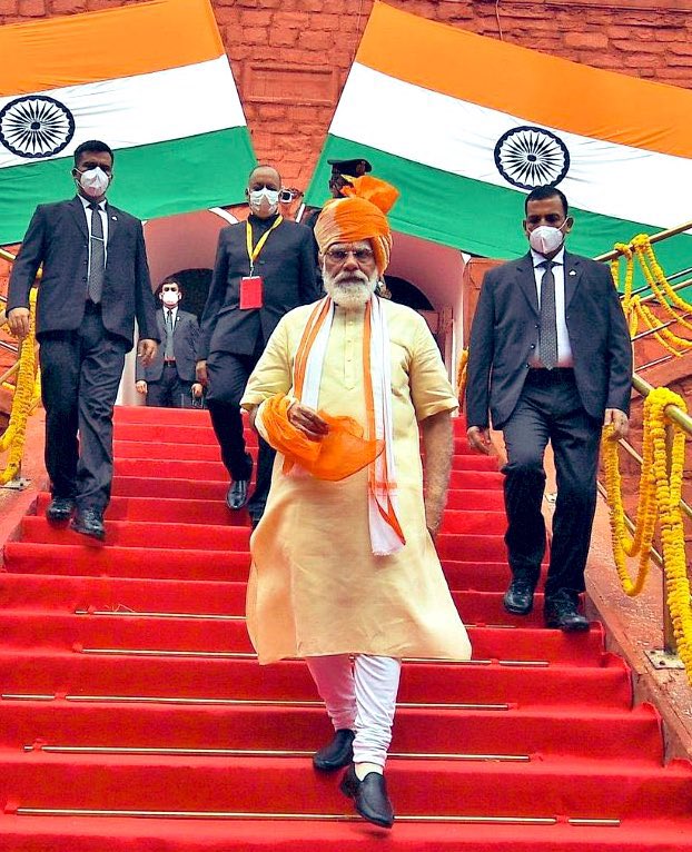 Nikunj__Donga's tweet image. सौगंध मुझे इस मिट्टी की,
मैं देश नहीं मिटने दूंगा,
मैं देश नहीं मिटने दूंगा,
मैं देश नहीं झुकने दूंगा।

#bravepmmodi 
@narendramodi