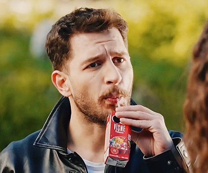 Aaa inanmıyolar ayol, 3 yaşında işte.Pis adamlar afrikaya gidin😌
<a href="/Urazka/">Uraz Kaygilaroglu</a>
#UrazKaygılaroğlu