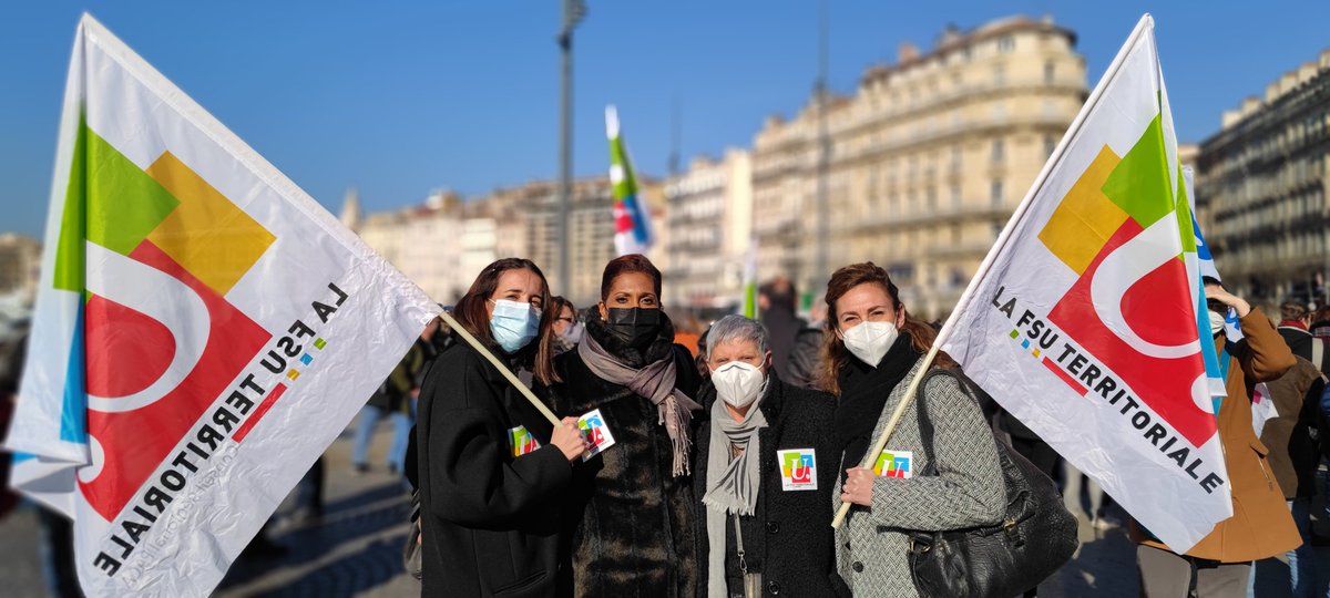 de_princesse's tweet photo. La @FSUregionSUD en grève pour l'augmentation des salaires et du pouvoir d'achat des salariés du public et du privé. Stop ça ne peut pas continuer comme ça ! https://t.co/SXlmLFS2PH