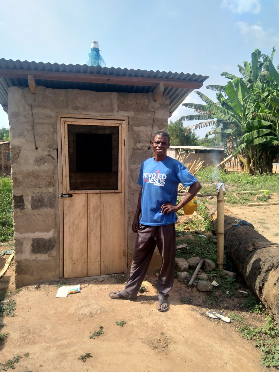 PlanIntGhana's tweet photo. Household toilet construction: small change with a big impact.
#RWASH #changeimpact #SDG6 https://t.co/PBgGSR3V2e