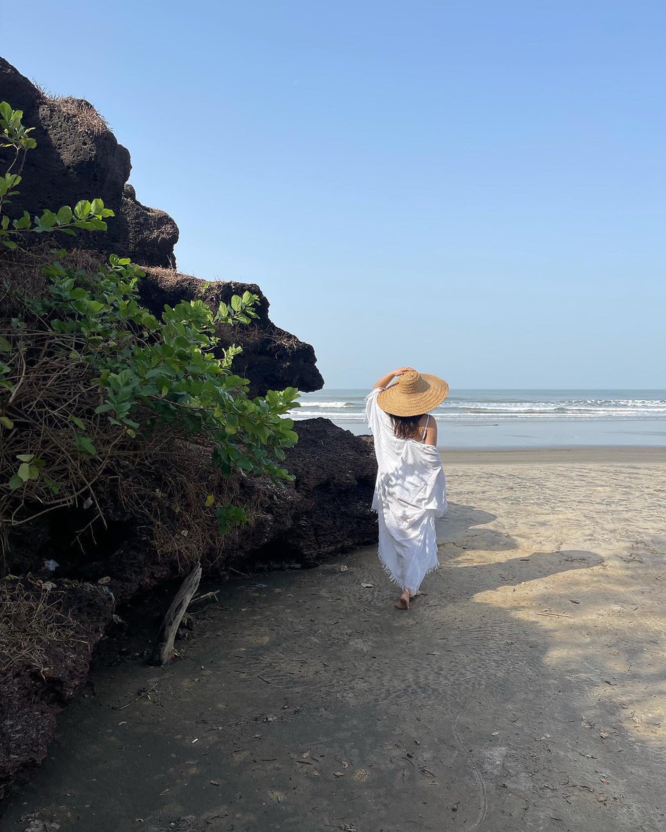 Officialneha's tweet photo. #postcardfromgoa https://t.co/k6K7H9ZDrd