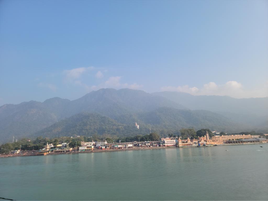 Gautam__Baid's tweet photo. Relaxing in the Himalayan foothills beside the Ganges River :)
#Rishikesh #BalconyWithAView https://t.co/GnRTQGU0AK