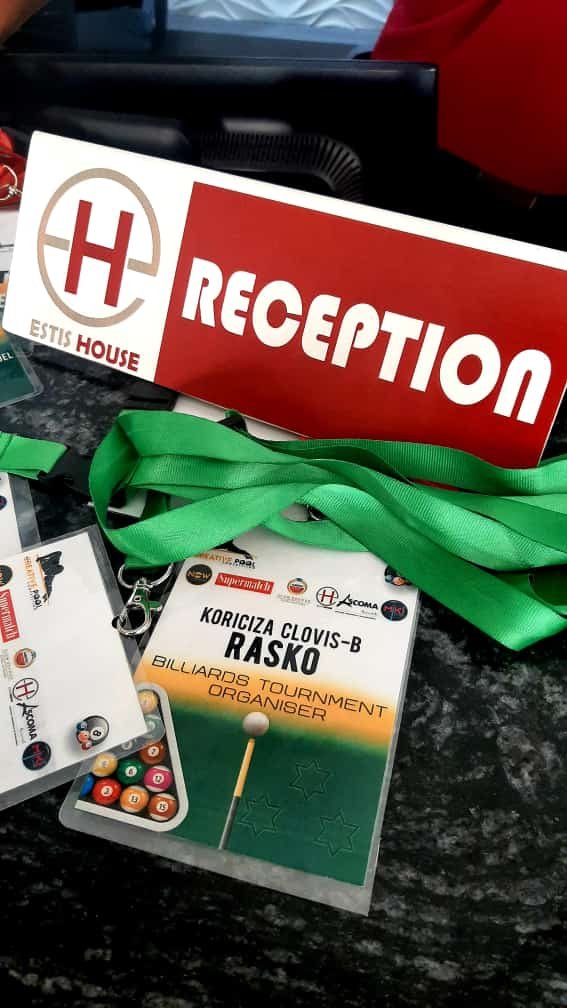 house_estis's tweet photo. « Who is the best » : Lundi le 24 Janvier, les participants aux huitièmes de finale du tournoi individuel de billard portaient des T-shirt  et des badges imprimés par ESTIS HOUSE, sponsor officiel de ce tournoi organisé par l’agence événementielle @NowCreative1 . https://t.co/CLiLvXV6GI