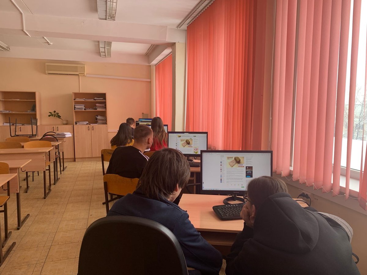 ktihotlt's tweet photo. 27 января 2022
Студенты #ktiho  приняли участие во Всероссийской акции памяти «Блокадный хлеб»
Акция призвана напомнить о мужестве жителей Ленинграда, переживших беспрецедентную блокаду миллионного города вражескими захватчиками.
#блокадаЛенинграда  #27января #снятиеБлокады https://t.co/3JSfMMwHnW