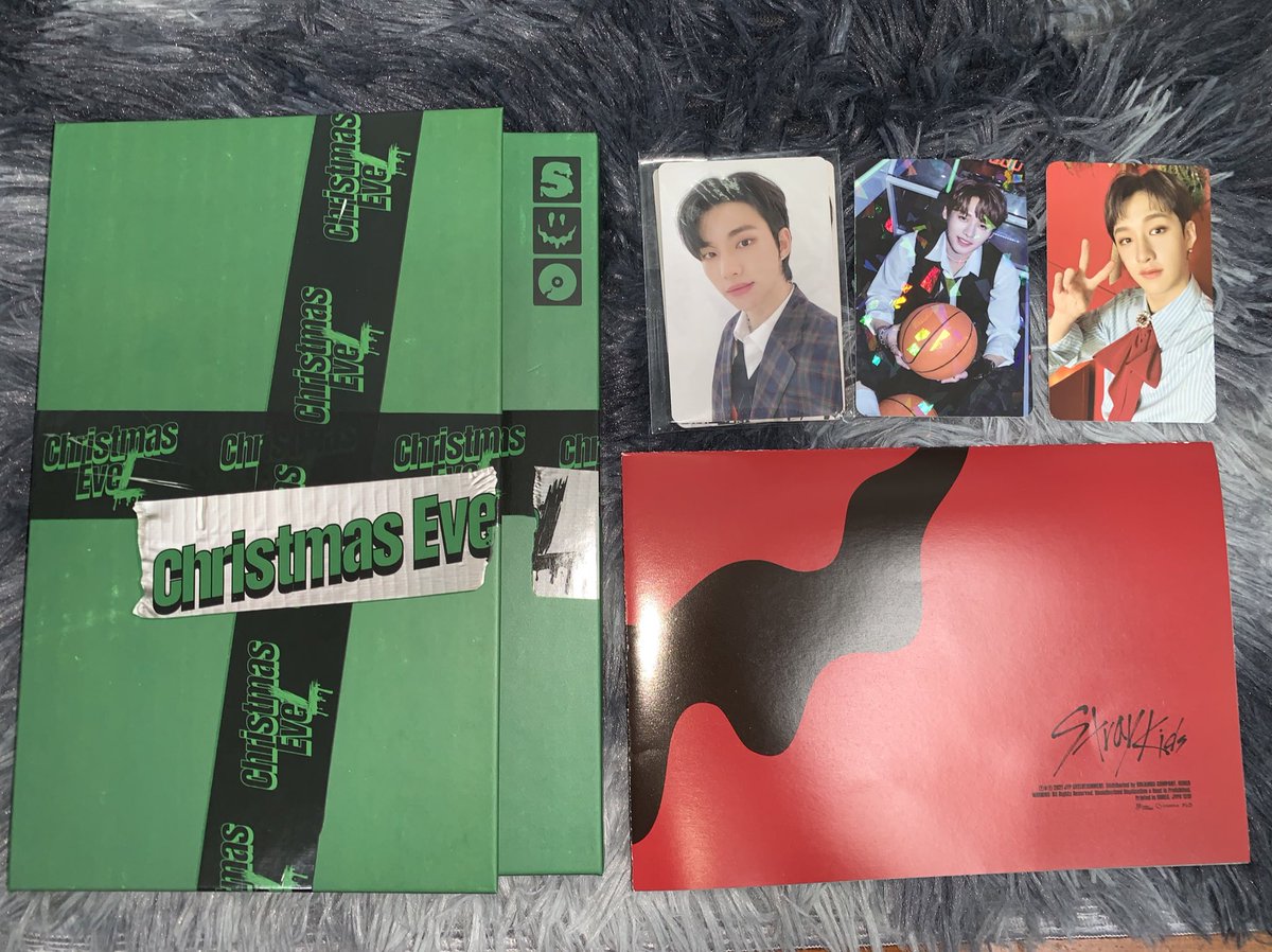 Chikizumie's tweet photo. ˚✧˳ ⁎⁺ 💌 ⁎⁺ ˳✧༚ #zumie_buys
#LORSS_PROOFS
Thank youu so much ! @harulorss my Christmas evel lim ver album came home already ! ❤️❤️ https://t.co/Q0vT2Gi8aA