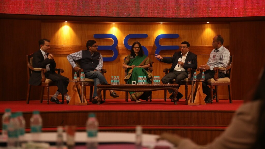 It was great to have @navangulsanjiv , MD &amp; CEO, Bharat Serums and Vaccines share his insights and learnings on the CEO panel titled Learning &amp; Disruption: Self &amp; Organisation moderated by <a href="/kbagrodia/">Kumaar Bagrodia</a> ,founder <a href="/neuroleap/">NeuroLeap</a> at <a href="/bseindia/">BSE India</a> . <a href="/leapvault/">LeapVault</a> #leaders… instagr.am/p/CZOxMJdq_3f/