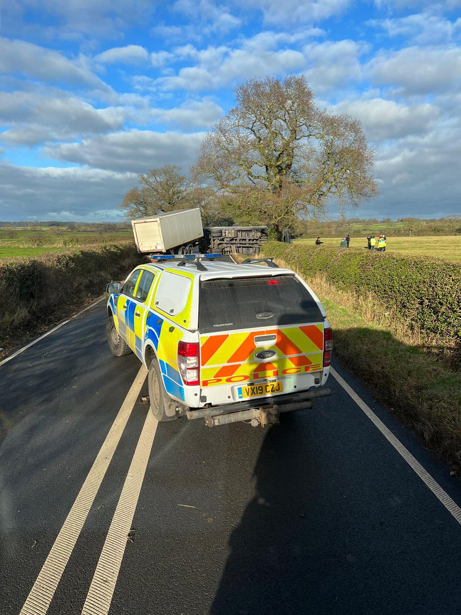 SFRS_MDrayton's tweet image. The #A529 is currently closed between #MarketDrayton and #Adderley due to a Road Traffic Collision #RTC 🚛💥 @OFFICIALWMAS @NorthShropCops @FireHodnet @SFRS_Whitchurch @SFRS_Wellington 🚒🚓🚑 Please avoid the area if possible whilst recovery work is carried out 🚧