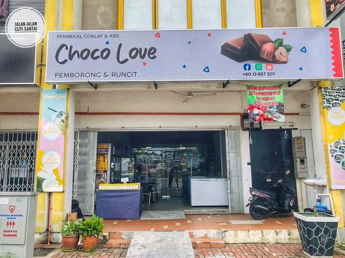 MalaysianFoods's tweet photo. Ini lah dia Kedai chocolate Murah Bebas Cukai !!

Lepas ni tak perlu dah pergi jauh ke Langkawi, di Sungai Buloh pun ada. Yang menariknya harga setanding harga bebas cukai tau😱

Choco Love
📍No 32G, Jalan DC 4/5,Desa Coalfield
47000 Sg Buloh, Selangor https://t.co/ORNPPtbHr5