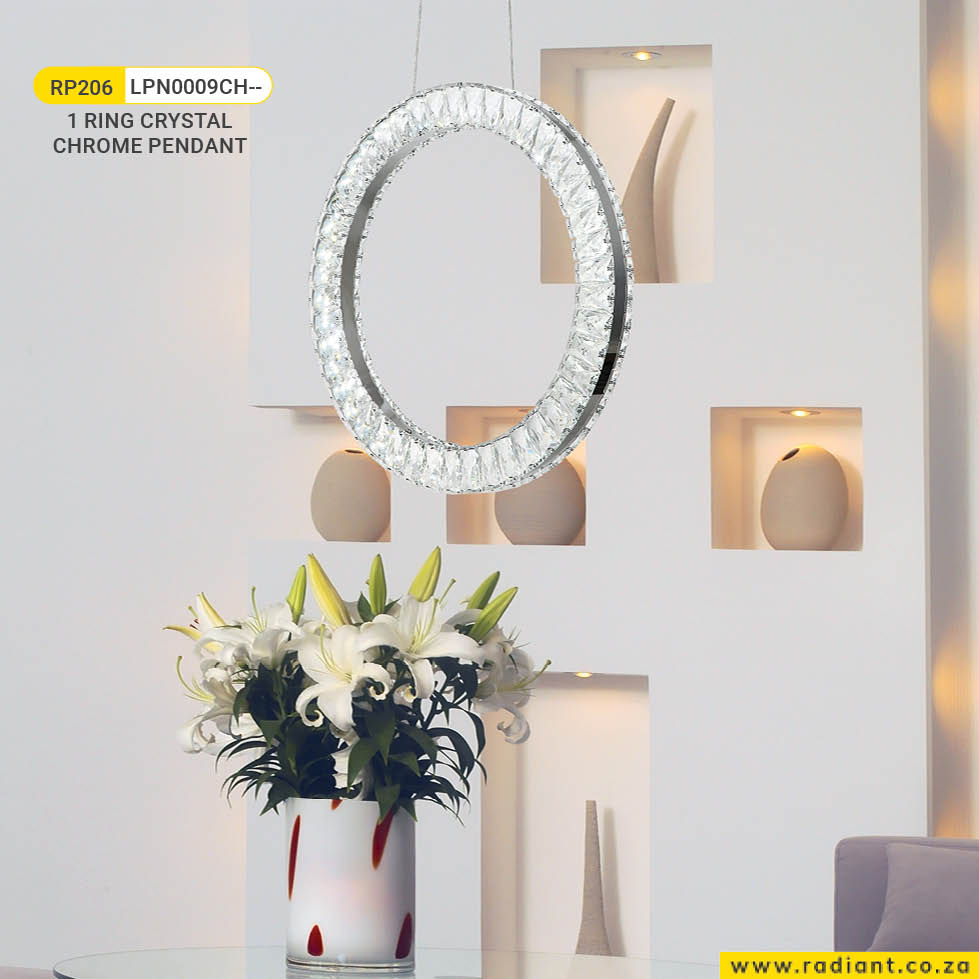 Public
A sophisticated crystal pendant light like this offers dynamic light and creates that "wow" factor even when not switched on: bit.ly/3u5GOqq