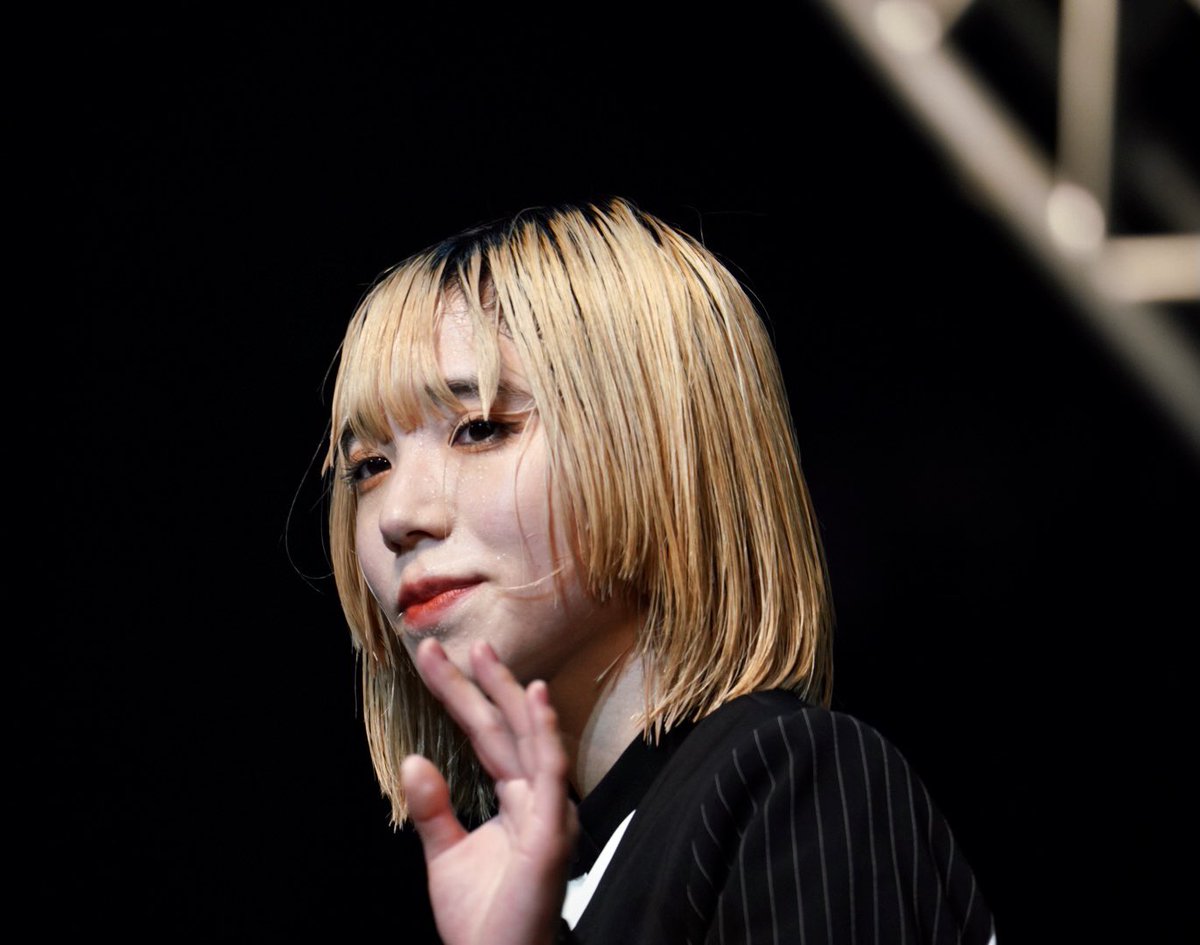 売れ筋】 BiSH アユニ 金髪 COLONiZED チェキ D アイドル
