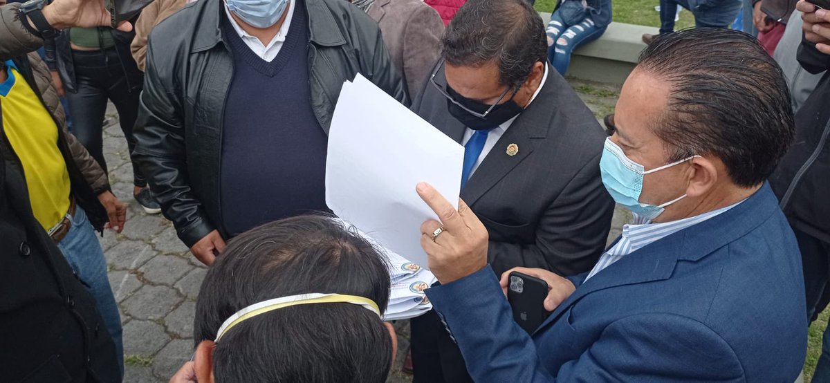 fettepi2's tweet photo. El día de hoy se presentó nuestra inconformidad a la Prefectura de Pichincha y a la presidencia de la Comisión de Fiscalización por el incremento a la tasa solidaria  de la tarifa anual de matriculación  vehicular de Pichincha 😡😡🤬😡😡 https://t.co/SZO5h7mtkK