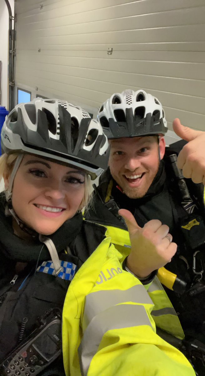 MalvernCops's tweet photo. A day of cycle patrol around Pickersleigh and Chase by PC Olczak and PC Heaton. #opclosepass #malverncops #malvern #NeighbourhoodPolicing https://t.co/D4q4lWMDxO