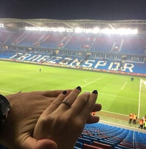 burakbicakk's tweet photo. Böyle olmayacaksa neden varsın ?
#trabzon #trabzonspor https://t.co/4s8wogBzOn