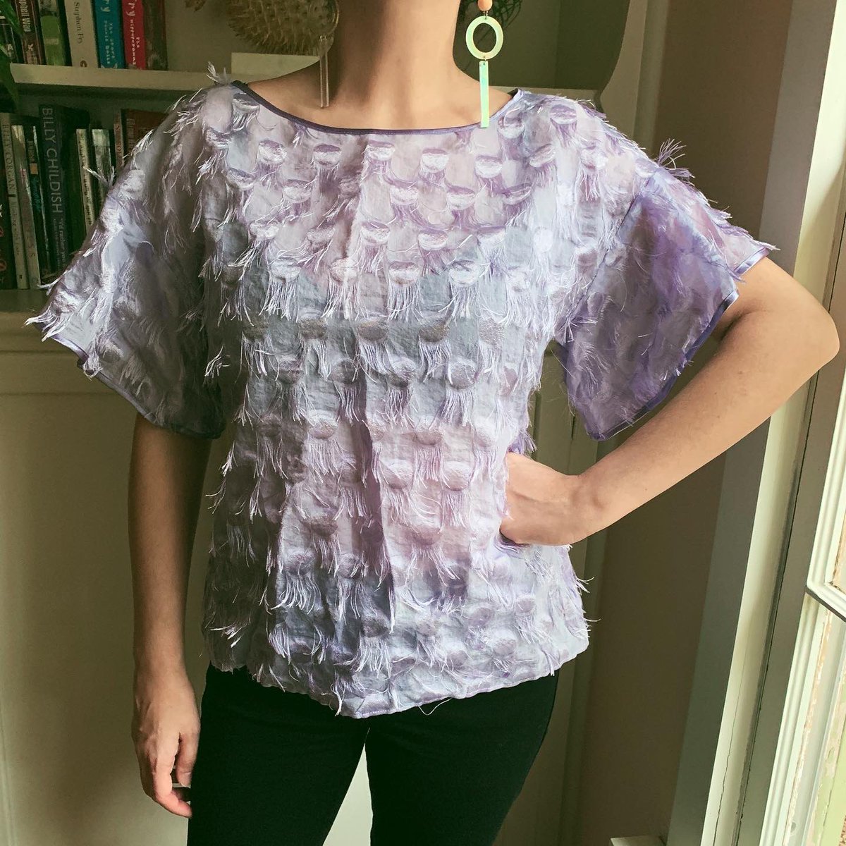 TheNeonCart's tweet photo. (selling) I got fringe on my dots top now available, wrinkle included 🍇🍇🍇 https://t.co/Ed0trKbVpn
•
#neoncart #pastels #dots #fringe #lavender #ootd https://t.co/dviGHT0MqL