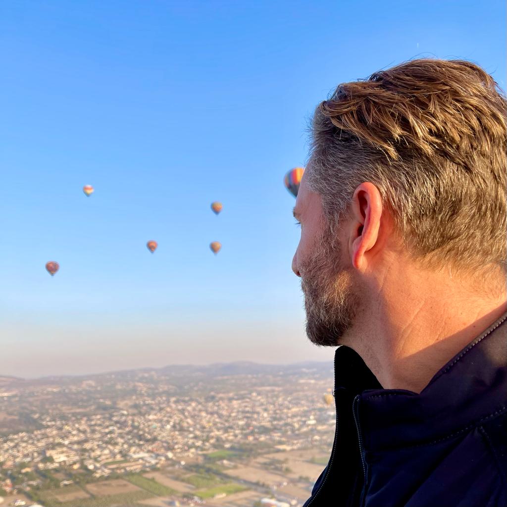 deanosutter's tweet photo. Do you want to be the author of your own story, or a byline in someone else’s?
Let me explain.
https://t.co/EDEJhKwnWp
#bethebestversionofyou #goalsetting #makinglifecount https://t.co/ENPob7gkpQ