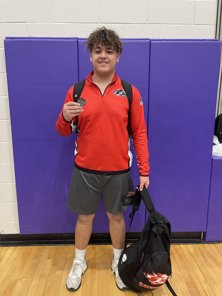 RSWolvesWrestling tweet media