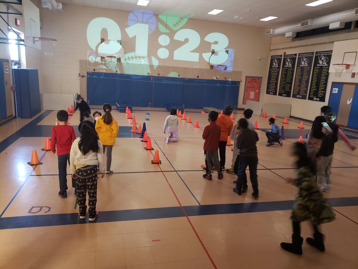 Oak Park PE tweet media