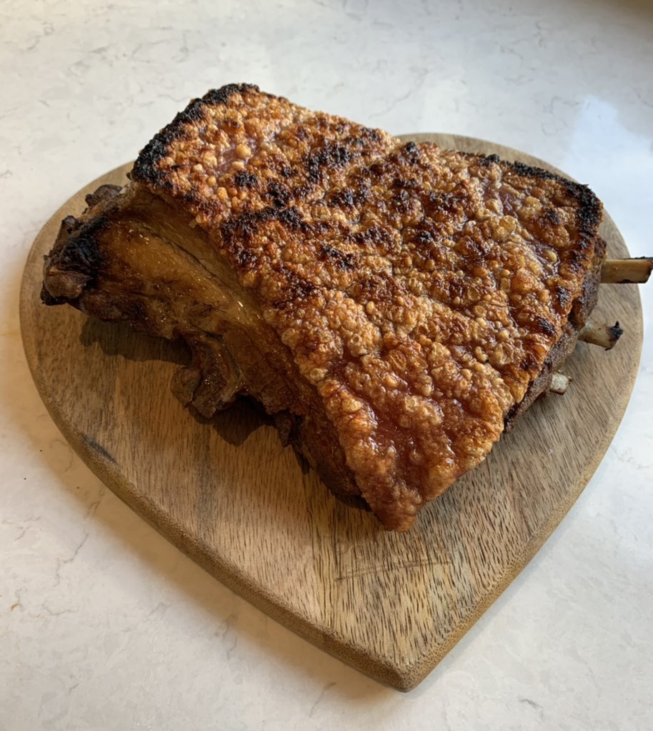 usdtrxio's tweet photo. The @pipersfarm Saddleback pork belly is the star of my Chinese New Year dish. Really special 👏 The recipe is at https://t.co/YxYn50Yz81 &amp; the accompanying bevvies are from @artisandrinksco &amp; @Tipsy_Tea 👍 6.05pm @greatesthitsuk https://t.co/fH4ws4LR0x