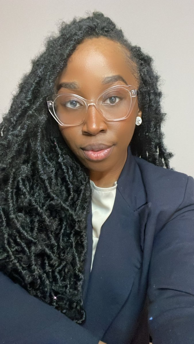 My interviewer asked me to teach her something non-medical, so I taught her how to do crotchet faux locs 😂