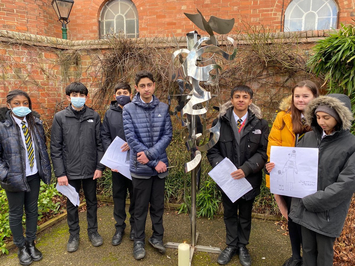 ManorHumanities's tweet photo. Today @ManorHighSchool students took part in the @Oadby_Wigston #HolocaustMemorialDay service and shared artwork, poems and reflections they have been working on in #MHShistory lessons! 

#OneDay #HMD2022 https://t.co/wU00SX6z25
